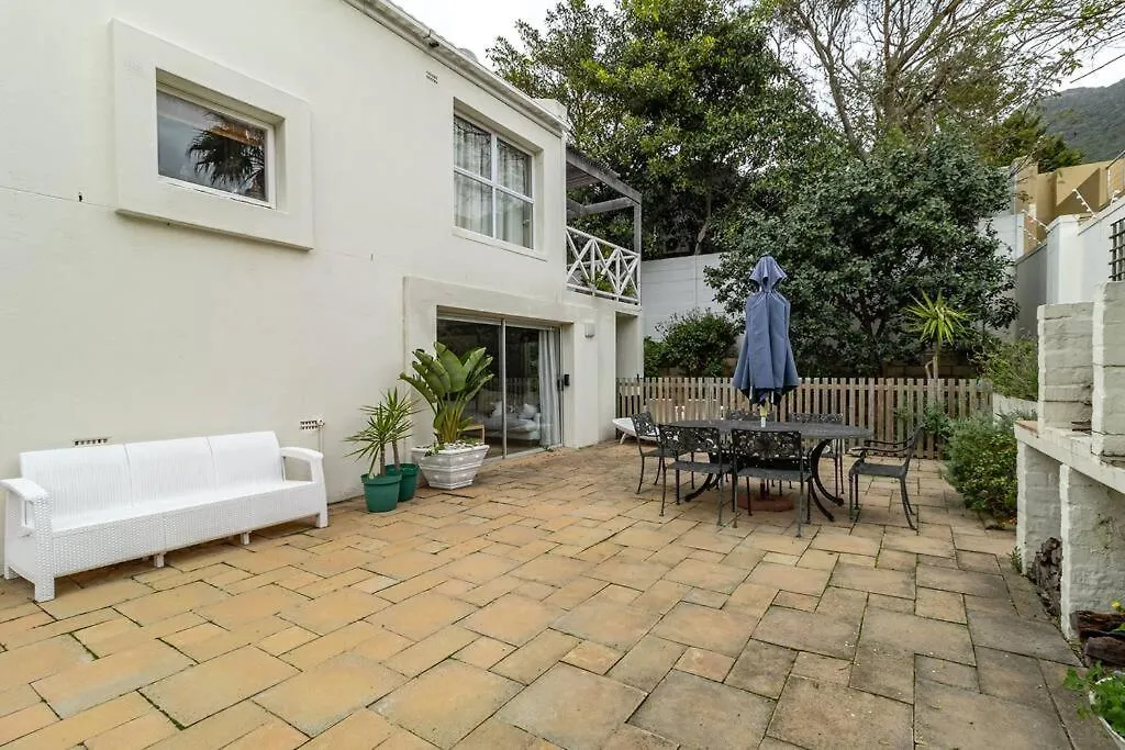 3 Bedroom Family Home, Houtbay, Cape Town, South Africa 0*,  Güney Afrika